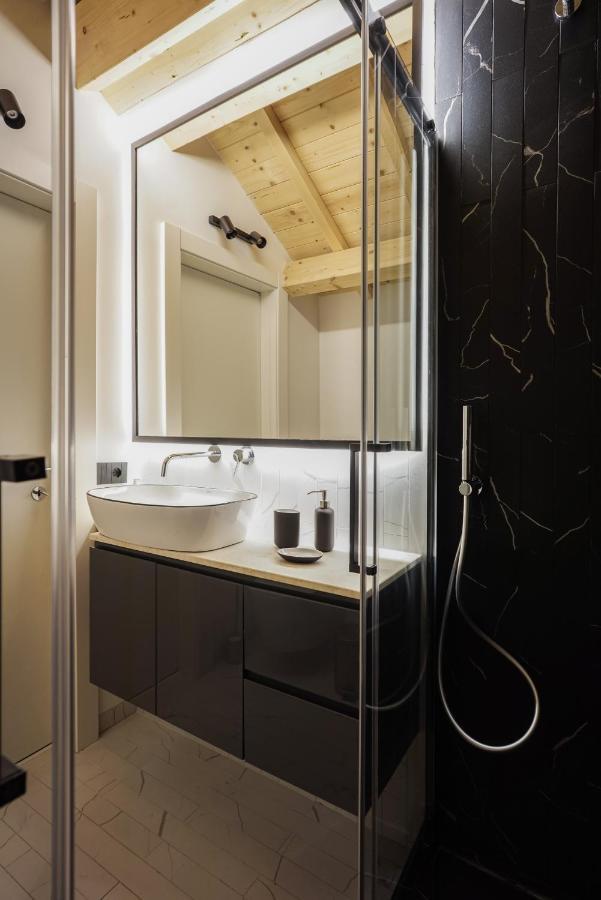 Su Meri Stampace - Luxury Apartment City Center Каляри Екстериор снимка